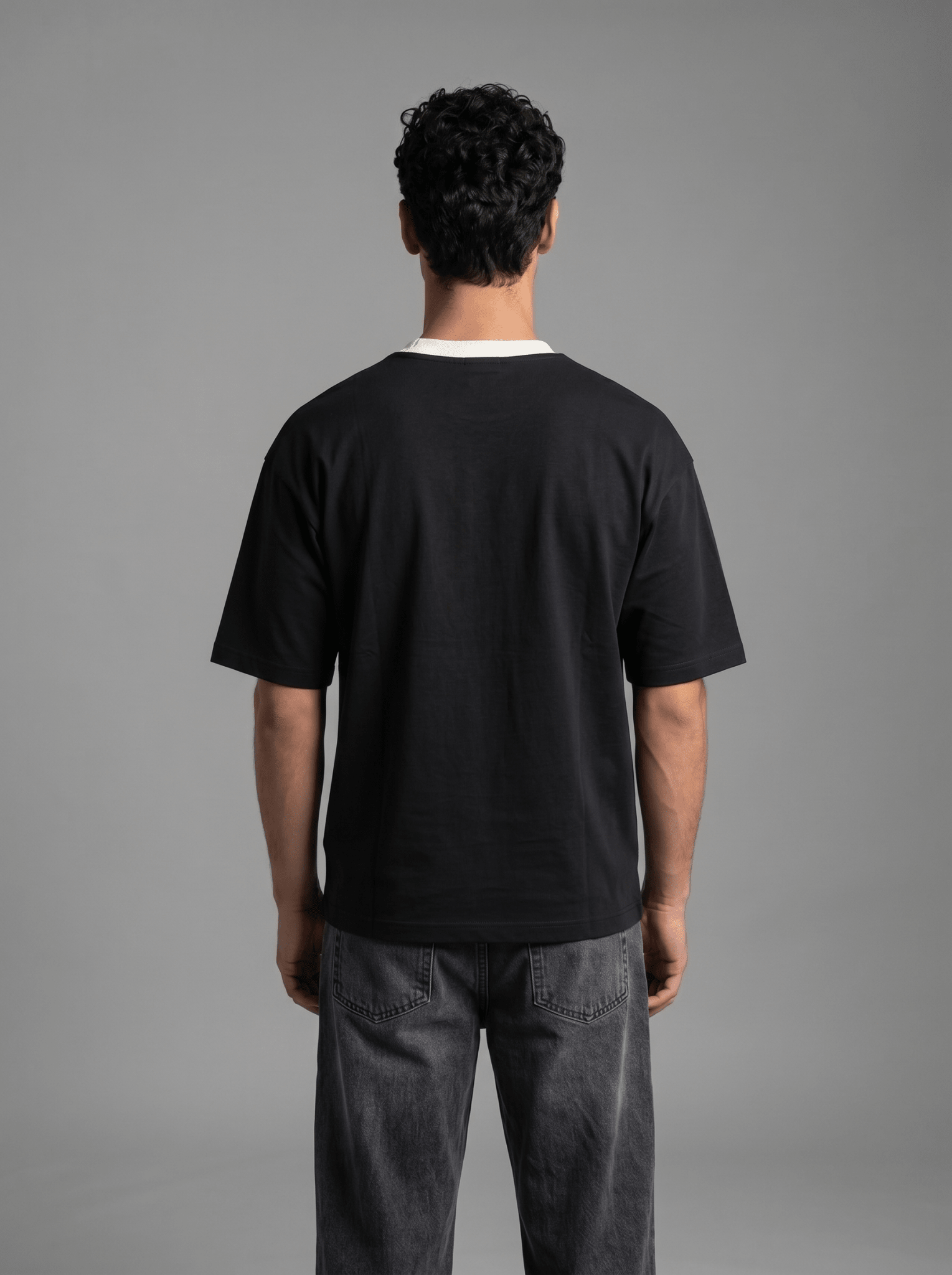 Boxy Tee — Black X White - GREV