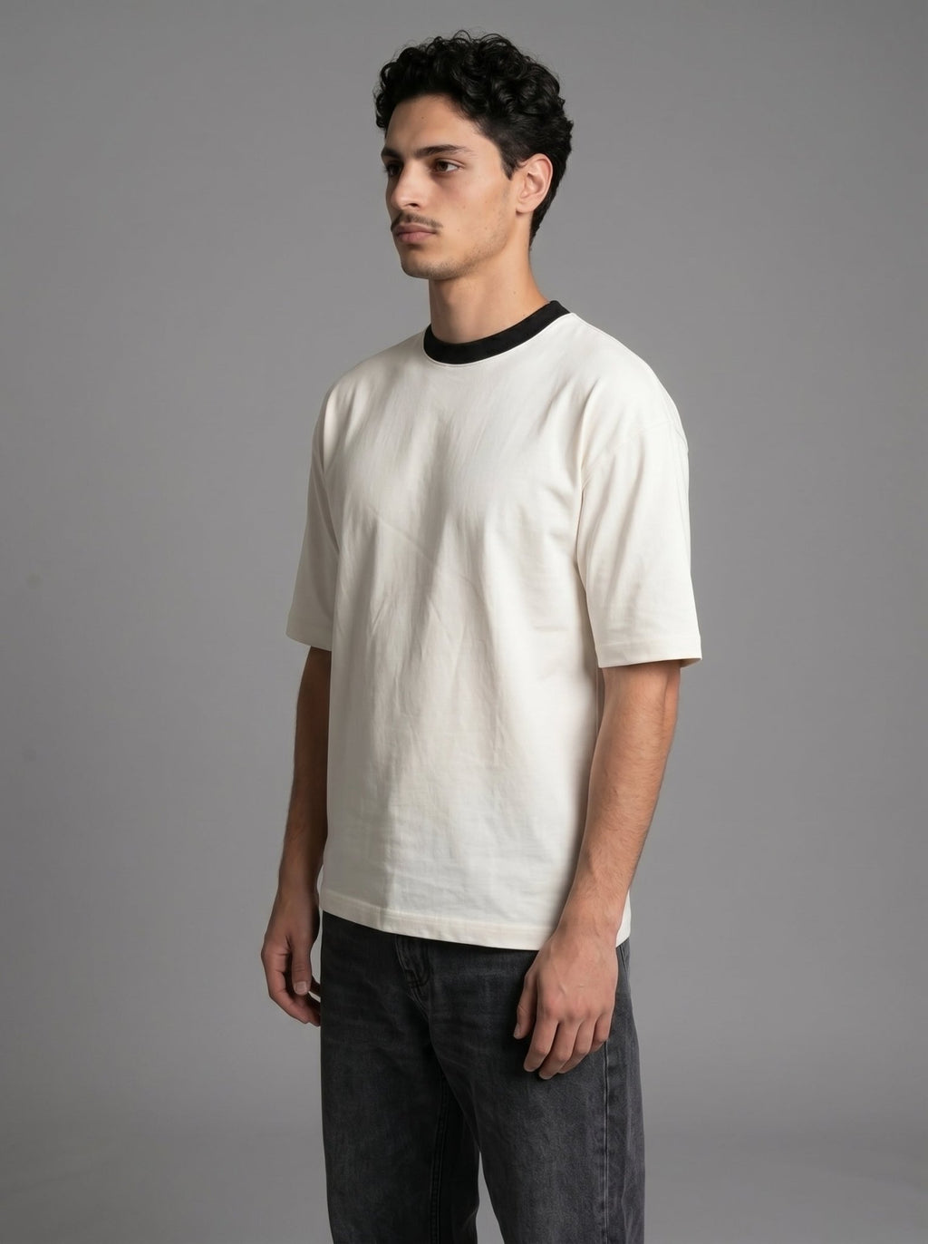 Boxy Tee — Off-White X Black - GREV